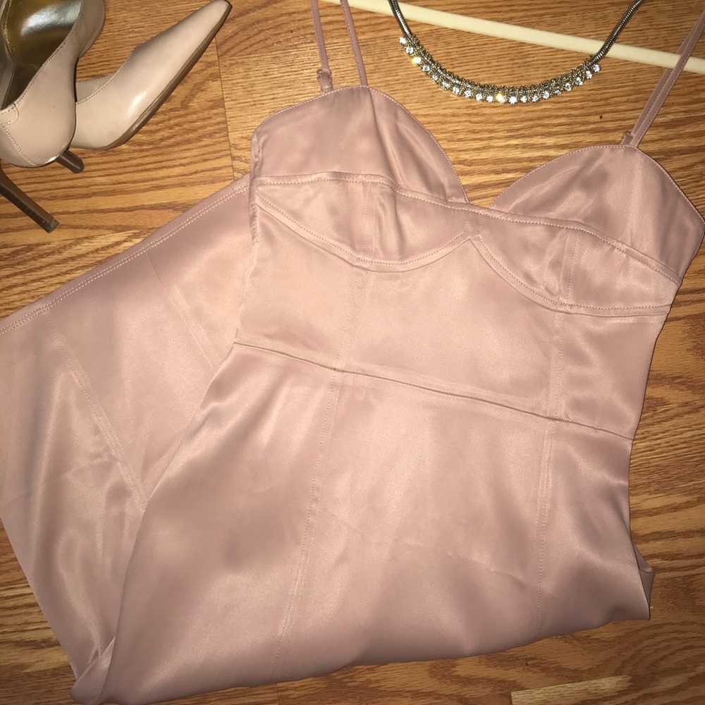 H&M dress 👗🌸